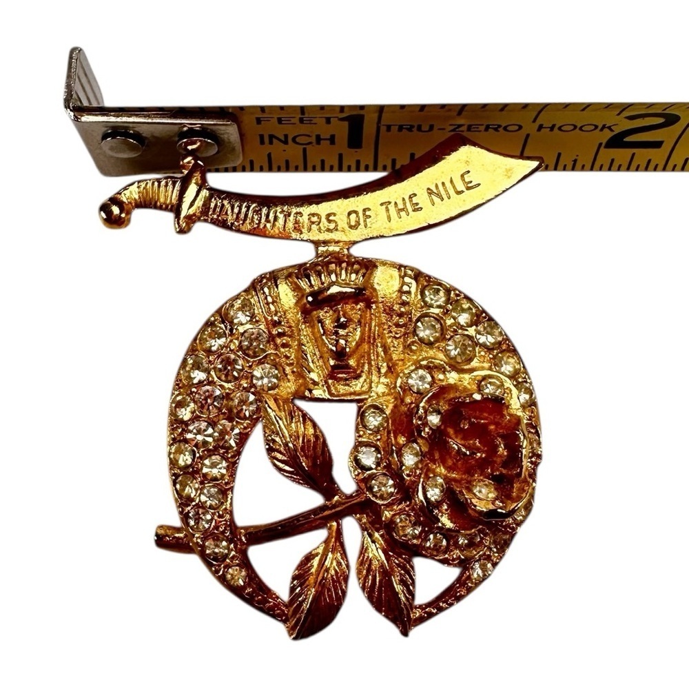 Daughters of the Nile Brooch Pin | Masonic | Gold Tone 1 5/8" Shriner Lapel Pin - Picture 6 of 7